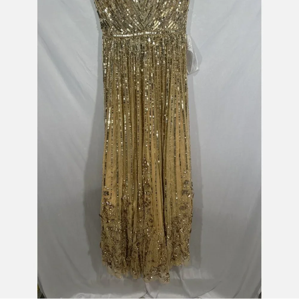NWT $798 Mac Duggal [ 8 ] Sequin & Floral‎ Embellished Evening Gown Gold